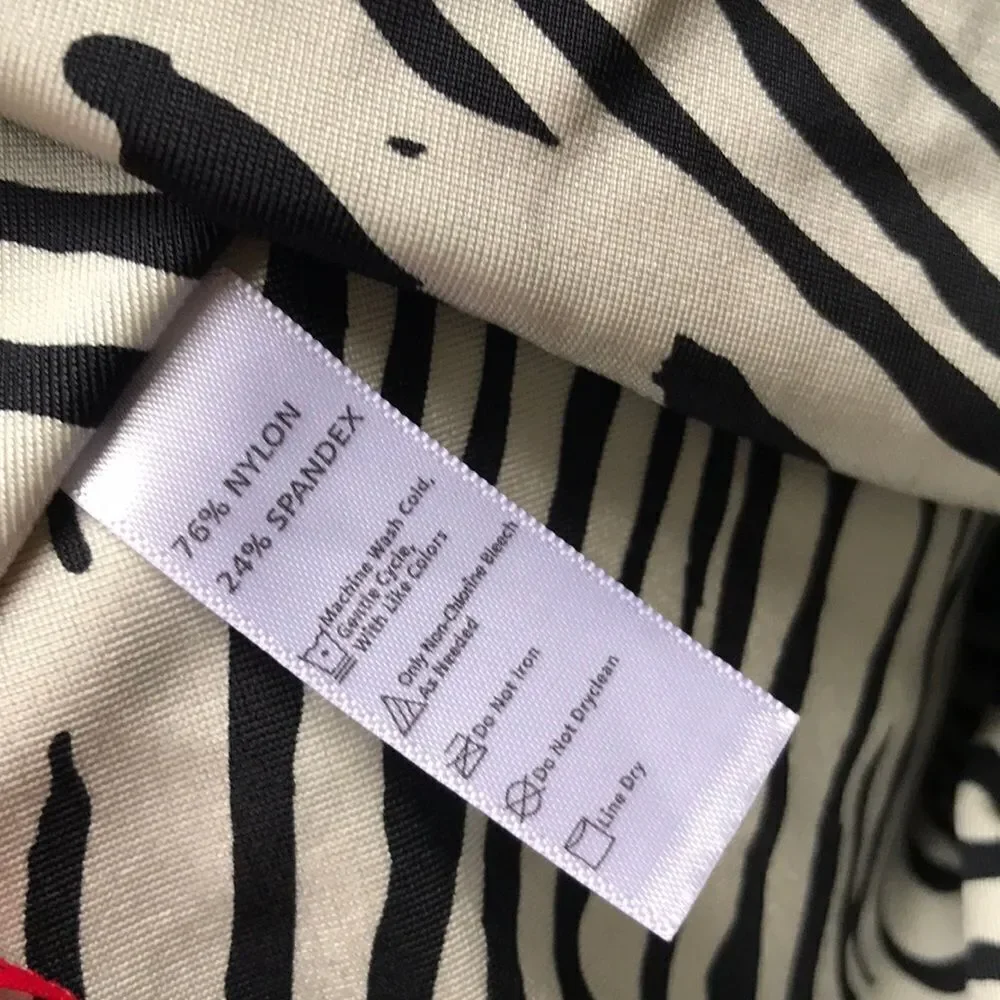 SPANX Simplicity Panties Shorts Small Black